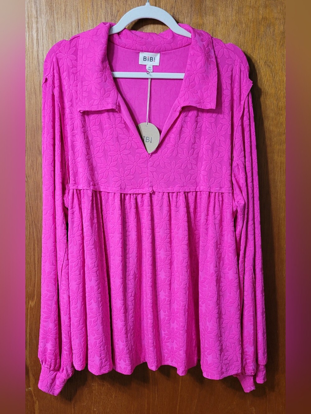 BiBi Hot Pink Floral-Texture Long Sleeve Top Size 1XL NWT (1108)